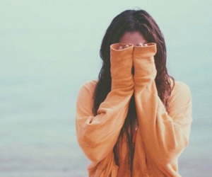 Cô gái 17 tuổi mọc râu đen đậm, đi khám không ngờ do bệnh phụ khoa
