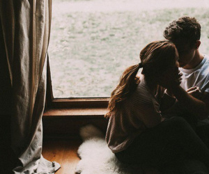 'Đường đi' không quá xa của cặp tình nhân quấn nhau như sam đến đôi vợ chồng không còn muốn 'đụng' vào nhau