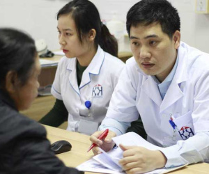Bác sĩ BV Ung bướu phát hiện: Rất nhiều người làm nghề này đang mắc cùng 1 bệnh ung thư
