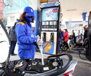 Giá xăng giảm từ 15h chiều nay