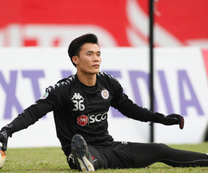 ‘Thủ môn Bùi Tiến Dũng không xứng đáng lên đội tuyển Việt Nam’