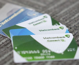 21 triệu thẻ ATM chuyển sang thẻ chip, khách có mất phí?