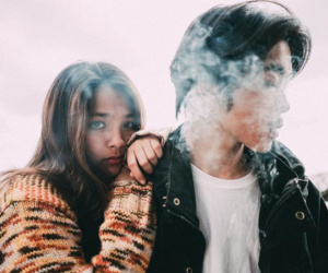 Fangirl từng yêu rapper Khói nay tố anh chàng bội bạc dù đã chia tay 1 năm, Cris Phan tưởng không liên quan lại bị réo tên