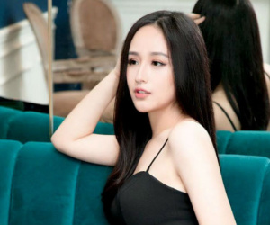 Mai Phương Thúy phủ nhận tin đồn là đại gia hàng không, sở hữu xe sang
