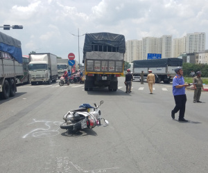 2 người phụ nữ cùng 1 bé gái 5 tuổi thương vong khi đi khám bệnh trở về nhà ở Sài Gòn