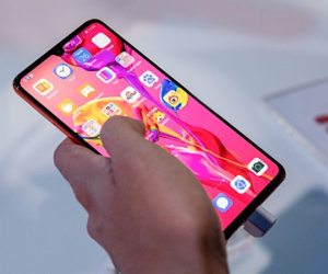 Hàng loạt công ty Mỹ ngừng bán hàng cho Huawei