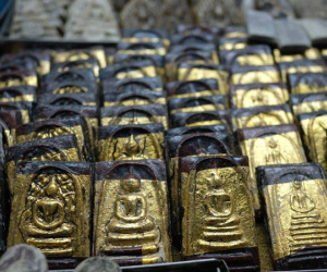 Thị trường buôn bán bùa hộ mệnh hơn tỷ USD ở Thái Lan