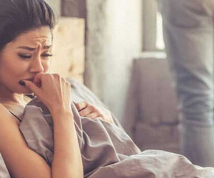 Mặc con đỏ hỏn, anh định lấy tủ lạnh, máy giặt đi với người khác