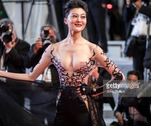 Sao nữ TQ còn gì sau màn mặc hở sốc, bị gọi là gái mại dâm ở Cannes