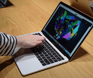 Apple làm mới MacBook Pro với bộ xử lý Intel Core thế hệ thứ 9