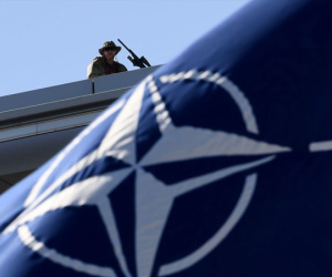 NATO tuyên bố rắn với Nga về Crimea