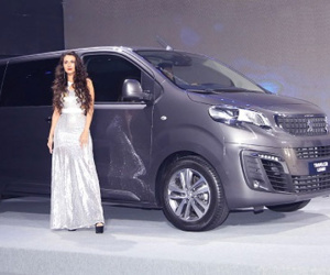 Peugeot giới thiệu bộ đôi Traveller trên toàn quốc