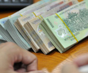 9 năm tù cho người đàn bà ép tình nhân chu cấp nhà, ôtô