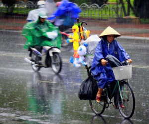 Dự báo thời tiết 26/5: Hà Nội ngày nắng nóng, chiều tối mưa dông
