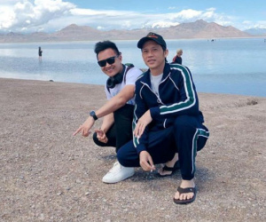 Con trai đăng ảnh du lịch với nghệ sĩ Hoài Linh ở Mỹ