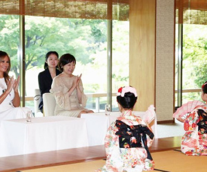 Không phải Hoàng hậu Masako, đây mới là người phụ nữ 'quyền lực' được truyền thông và dân chúng ca ngợi khi tiếp đón Đệ nhất phu nhân Mỹ tới Nhật Bản