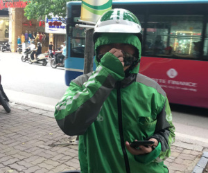 Thanh toán trước qua thẻ, cô gái đi nửa đường mới biết 'lên nhầm xe' còn bị tài xế Grab giả đòi trả 30 nghìn đồng