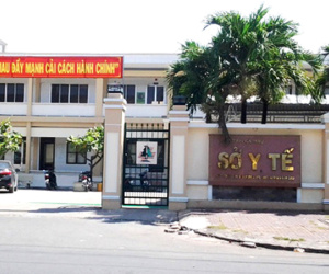 31 bác sĩ ở Cà Mau thôi việc tại bệnh viện công