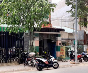 Bình Dương: Phát hiện cô gái 21 tuổi tử vong trong tư thế treo cổ ở nhà nghỉ