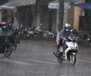 Dự báo thời tiết 29/5: Hà Nội mưa dông, đề phòng lốc sét