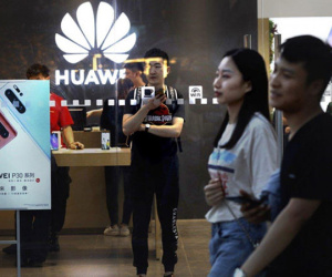 Huawei có 500 'bạn đồng hành' trong danh sách đen của Mỹ