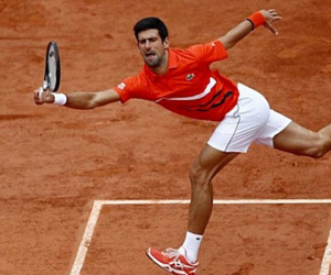 Djokovic dễ dàng vào vòng ba Roland Garros 2019