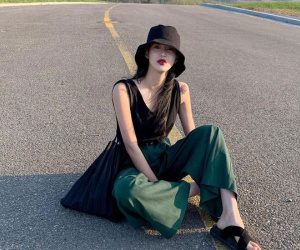 Nếu sành điệu là 'nghề' của bạn thì nhất định bạn phải sắm đủ 4 món phụ kiện hè hot đỉnh cao này