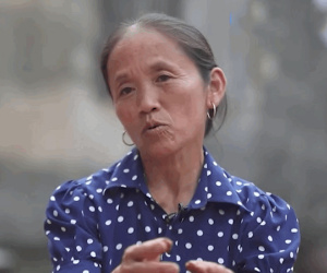 Video: Bật cười nghe bà Tân Vlog tiết lộ lí do luôn miệng gọi 'các cháu ơi'