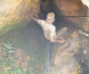 Sập hầm vàng, 2 người bị chôn vùi