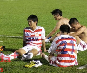V.Ninh Bình chính thức giải thể