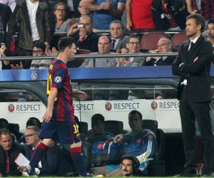Đàn anh “bảo kê’’, Messi thoát án phạt của Enrique