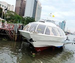 Tàu du lịch, nhà hàng bị cấm tại bến Bạch Đằng TP HCM