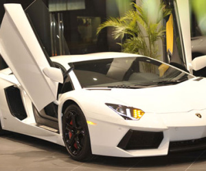 Cặp đôi siêu xe Lamborghini chính hãng có giá hơn 40 tỷ đồng