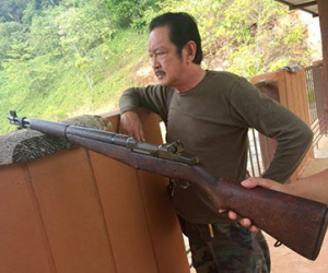Chánh Tín: "Xô xát với đạo diễn hình ảnh xảy ra ở bàn nhậu"