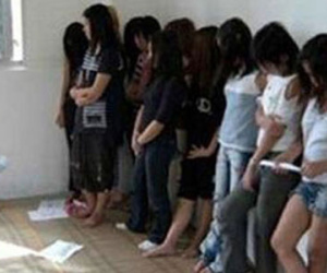 Trung Quốc: Lộ đường dây ép nữ sinh bán trinh cho quan chức