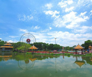 Học sinh lớp 4 tử vong khi chơi ở Đầm Sen