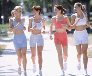 Đi bộ thường xuyên giảm nguy cơ ung thư vú