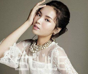 Nhiếp ảnh gia lên tiếng về đôi mắt “lạ” của Kỳ Duyên