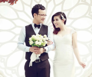 Sao Mai Bùi Lê Mận lên xe hoa với chồng kém tuổi
