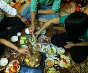 Sinh viên và vòng xoáy nhậu nhẹt: Uống rượu thể hiện bản thân