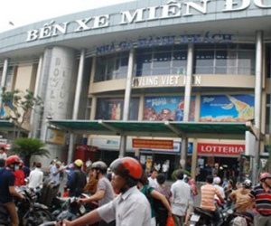 TPHCM: "Cháy vé" xe Tết