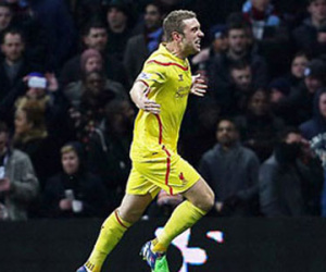 Aston Villa 0-2 Liverpool: Hàng công The Kop tỉnh ngủ