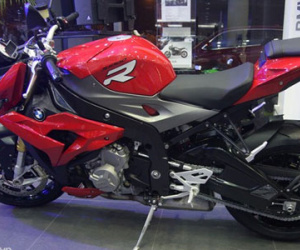 Mô tô BMW chính hãng rẻ nhất có giá 538 triệu đồng