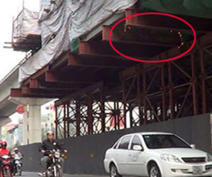 Lửa rơi xuống từ đường sắt trên cao: "Không lường hết được!"