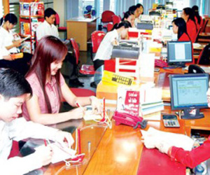 Sắp bùng nổ sáp nhập ngân hàng: Lợi cả đôi đường?