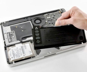 iPhone 5 và MacBook Air được thay pin, ổ cứng miễn phí