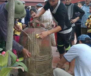 Phát hiện chuông cổ gần đền thờ nữ tướng thời Hai Bà Trưng