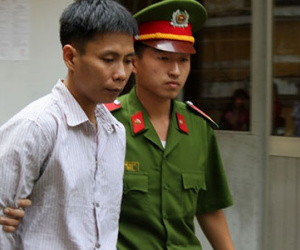 Tử hình kẻ đâm chết bạn đồng hương