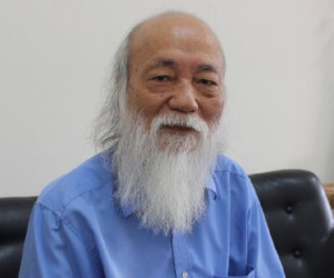 PGS Văn Như Cương: "Tôi thấy buồn cười vì quyết định “đình chỉ…giả""