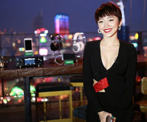 Tóc Tiên đối đầu Đông Nhi trong game show mới
